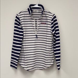 EUC Vineyard Vines half zip pullover